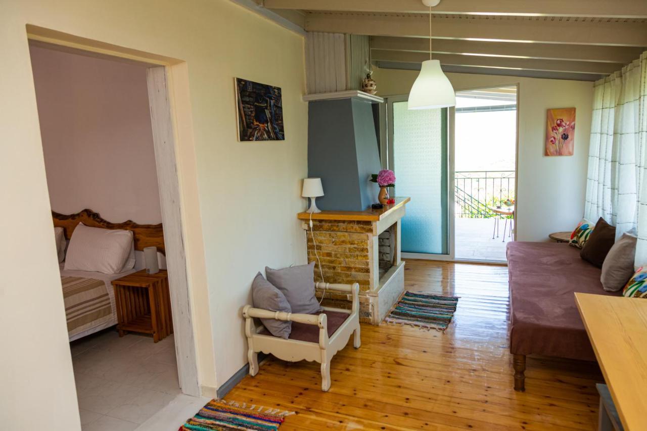 Alonia Apartment 히마레 외부 사진
